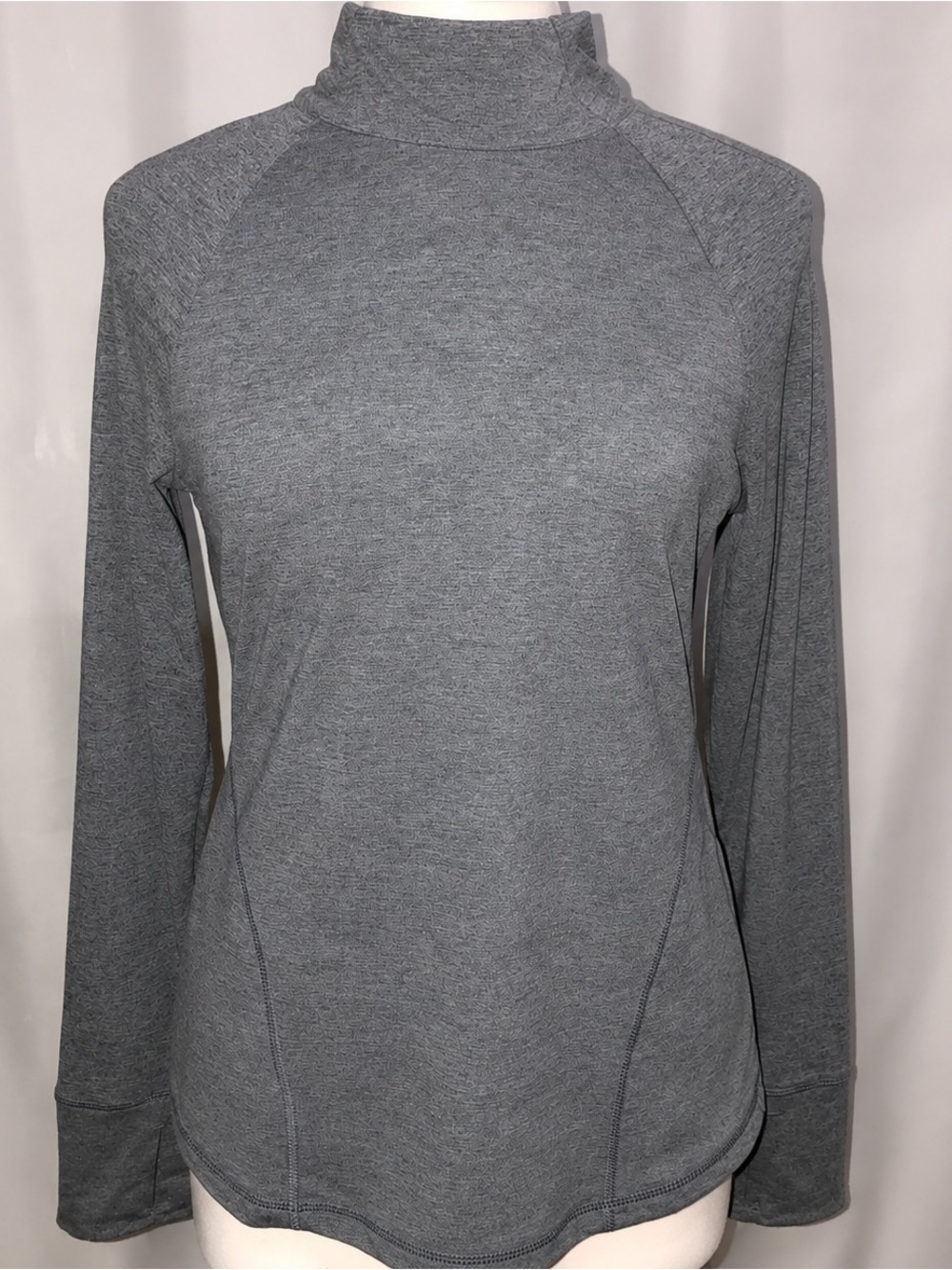 Yogalicious Mock Neck Workout
Top Gray Womens M